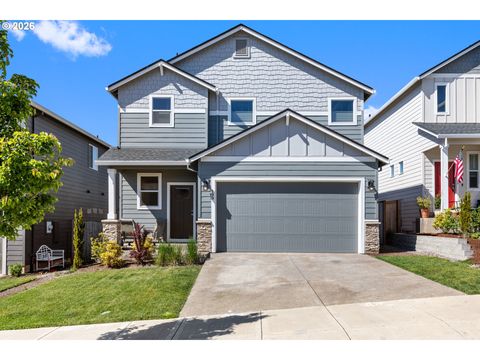 899 NE TRILLIUM DR Estacada OR 97023