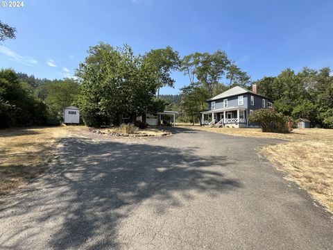 A home in Sutherlin