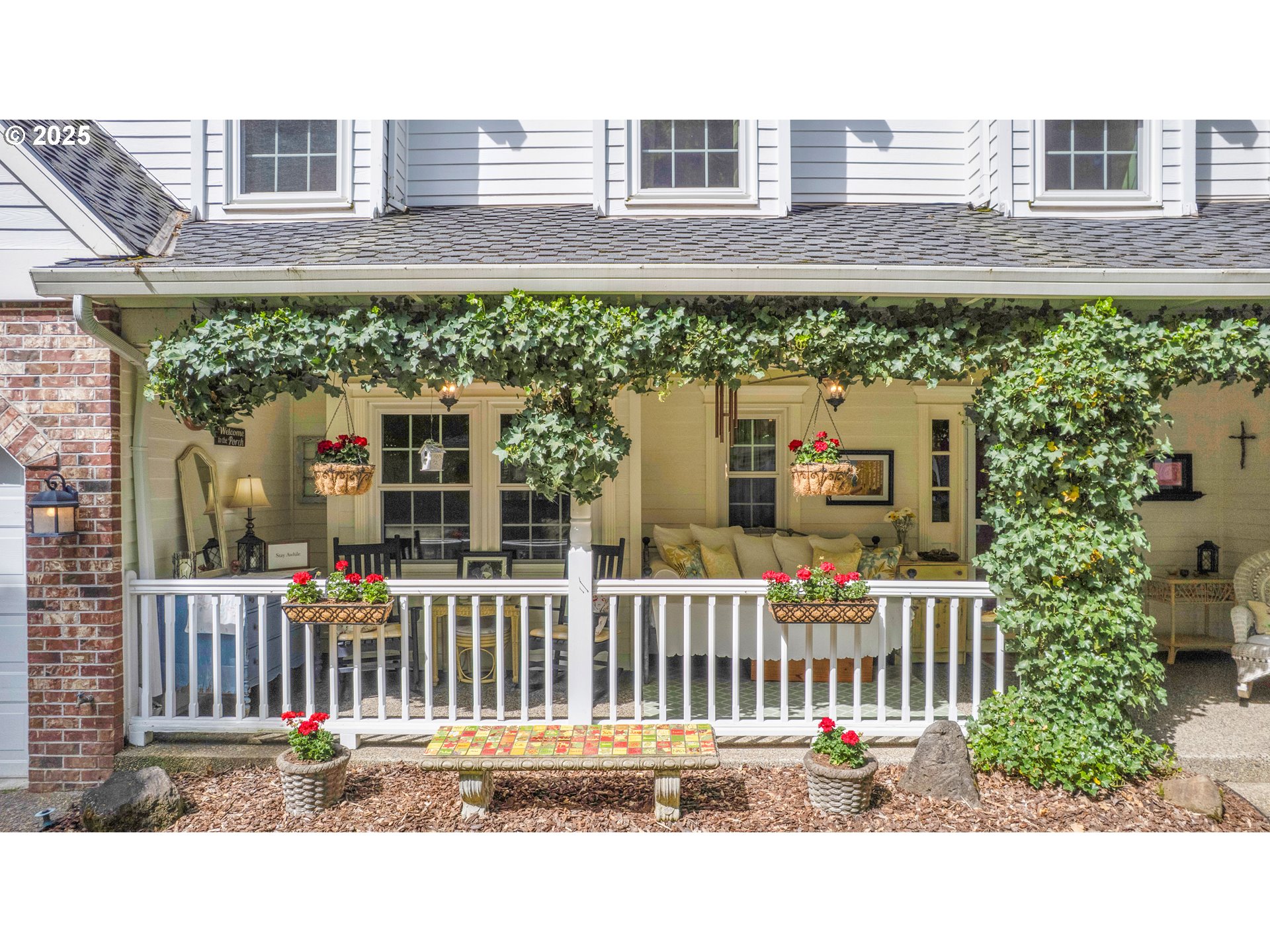 4023 MELISSA DR