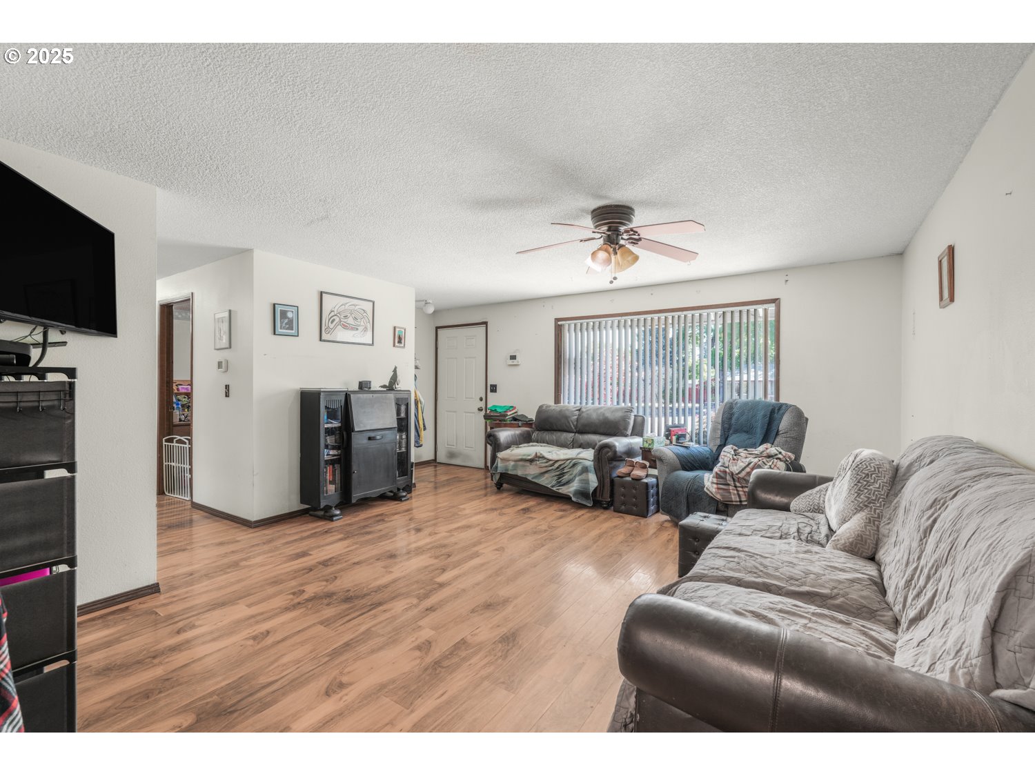 553 NE 40TH AVE