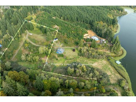 71399 HEAVY HORSE RD Lakeside OR 97449