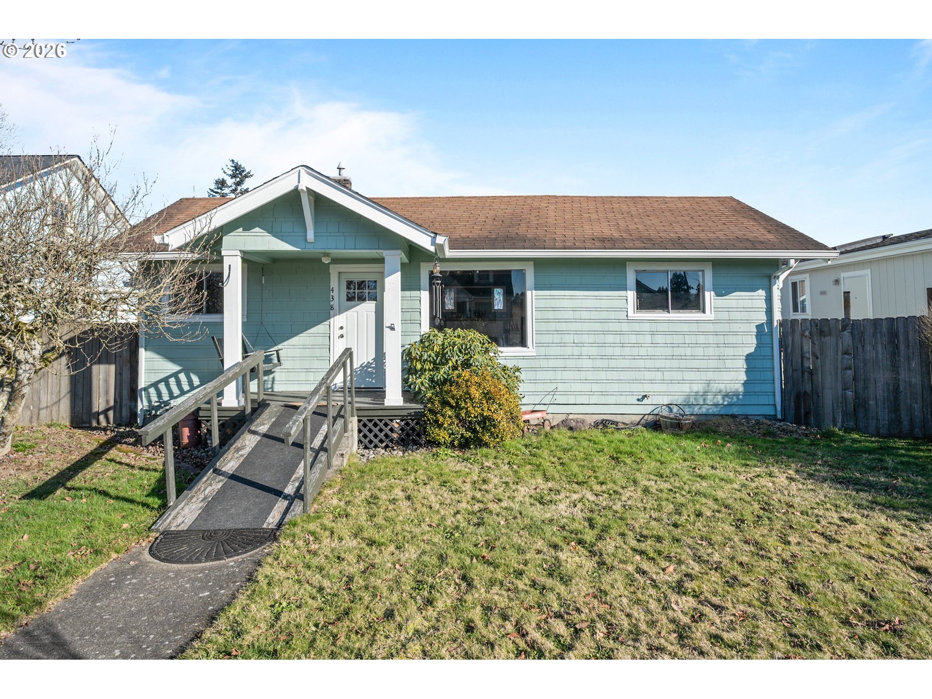 Photo 1 of 23 — 438 FRONT AVE, Castle Rock, WA 98611