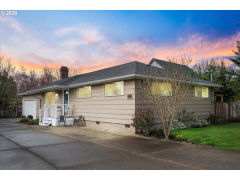 1697 ELANCO AVE Eugene OR 97401