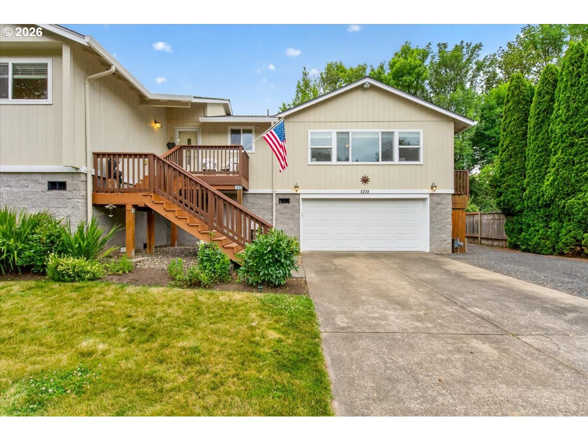 1218 Heather LN