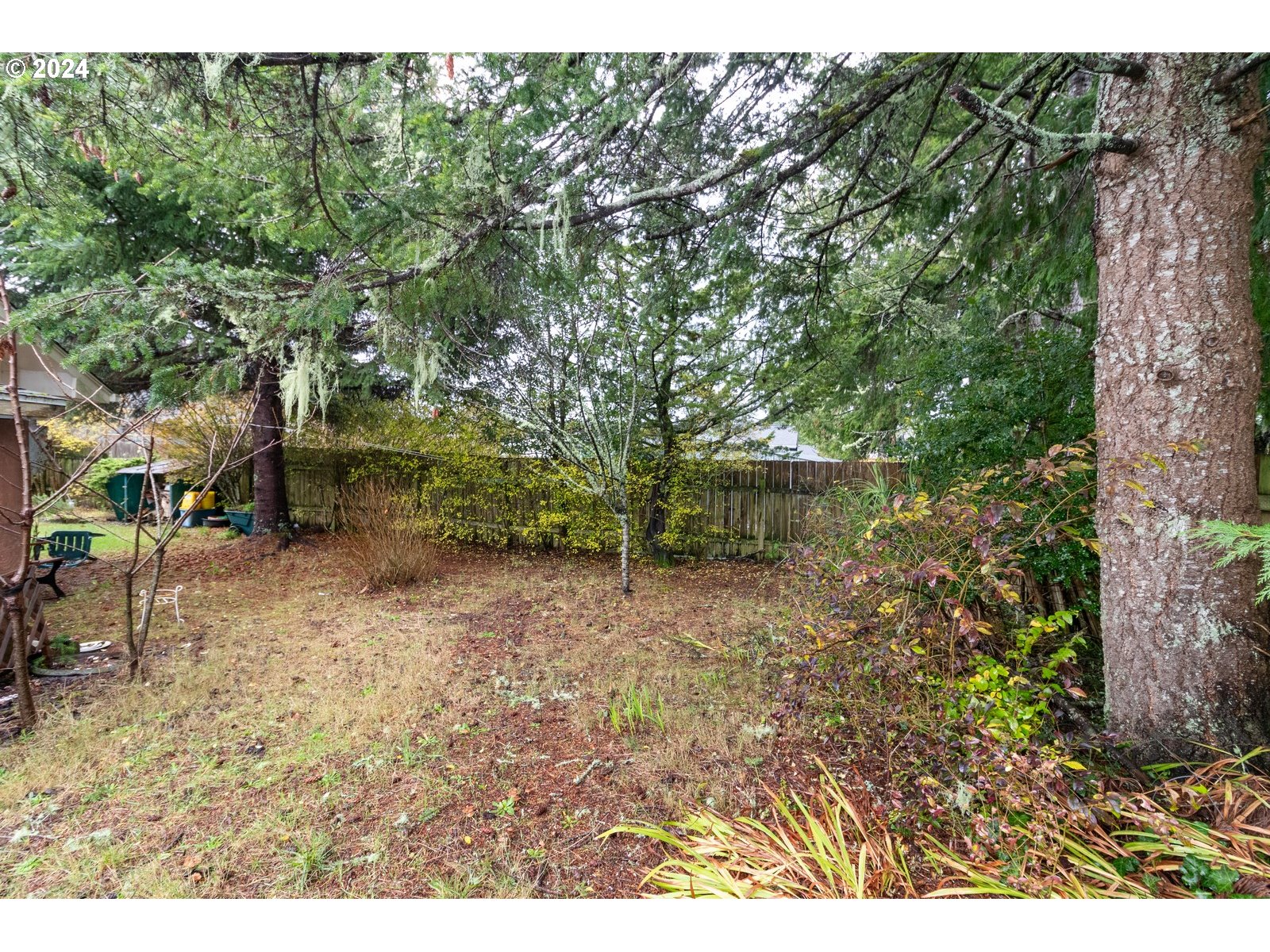 Florence, Oregon 97439, United States, 3 Bedrooms Bedrooms, ,2 BathroomsBathrooms,Residential,Pending,25214