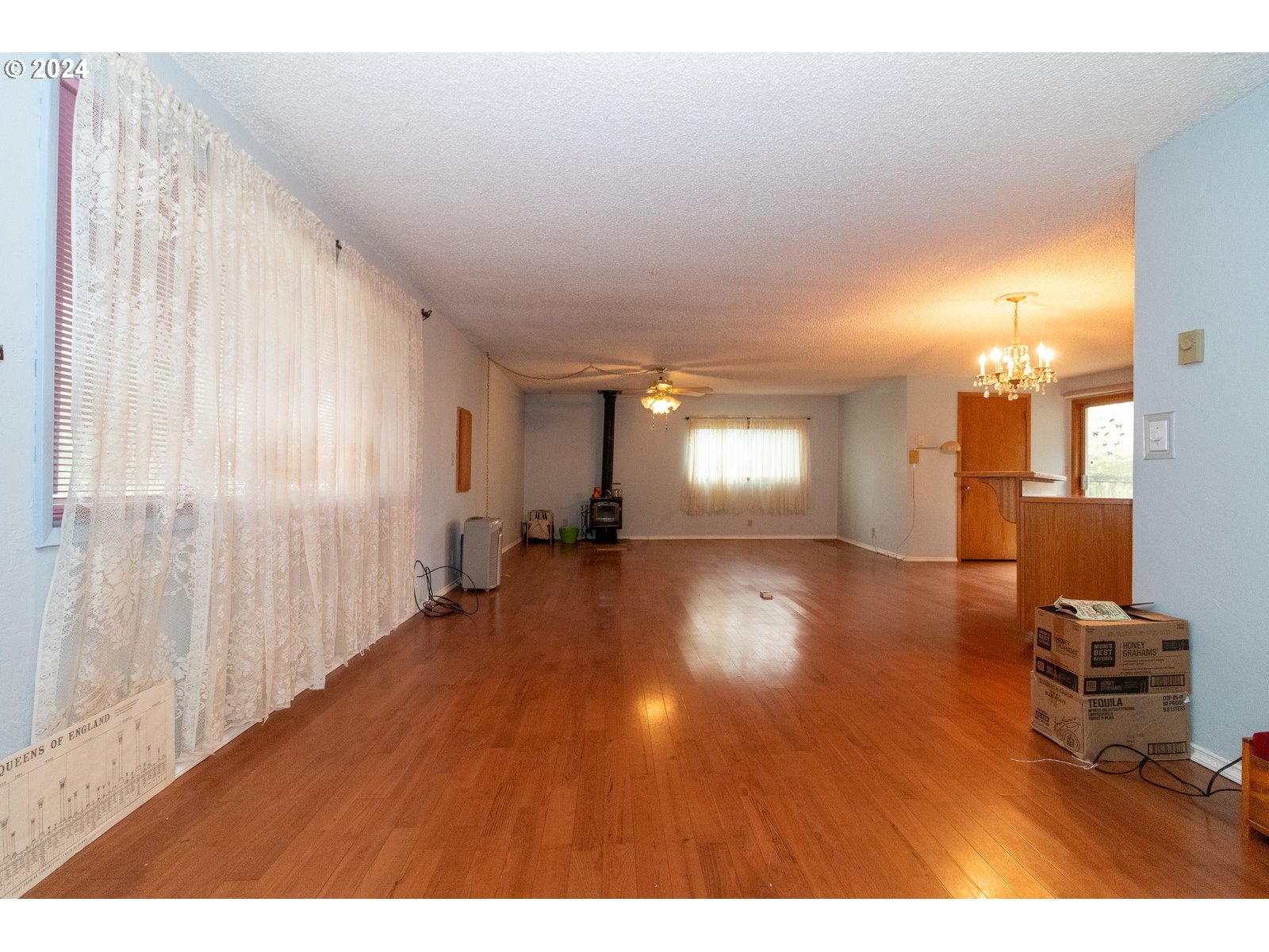 Florence, Oregon 97439, United States, 3 Bedrooms Bedrooms, ,2 BathroomsBathrooms,Residential,Pending,25214