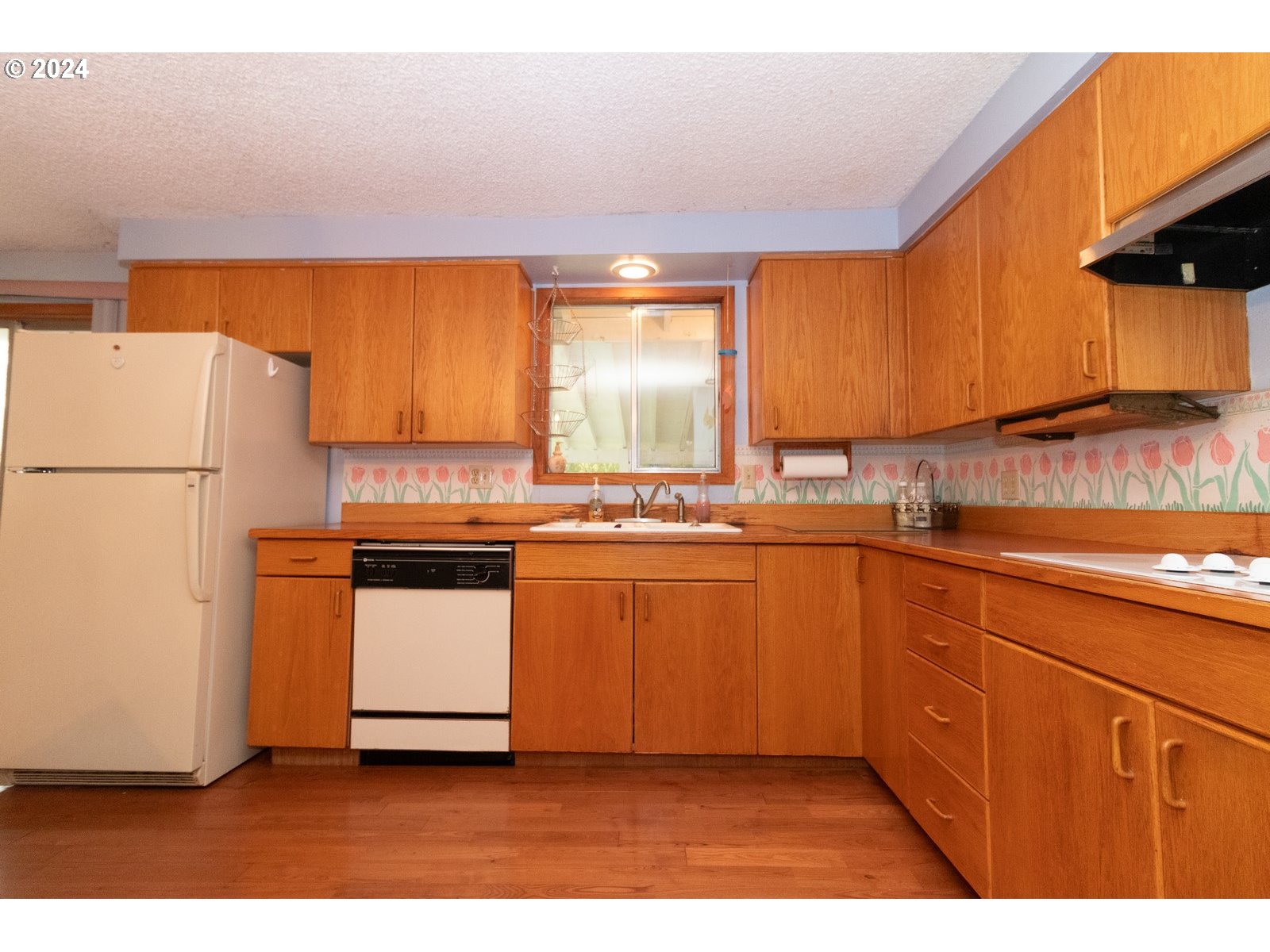 Florence, Oregon 97439, United States, 3 Bedrooms Bedrooms, ,2 BathroomsBathrooms,Residential,Pending,25214