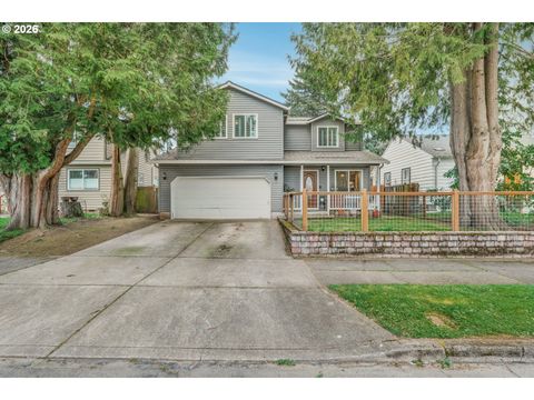 8307 N FOSS AVE Portland OR 97203