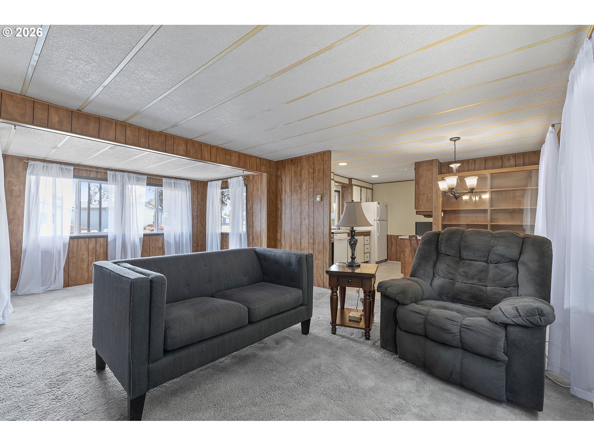 570 N 10th AVE 43
