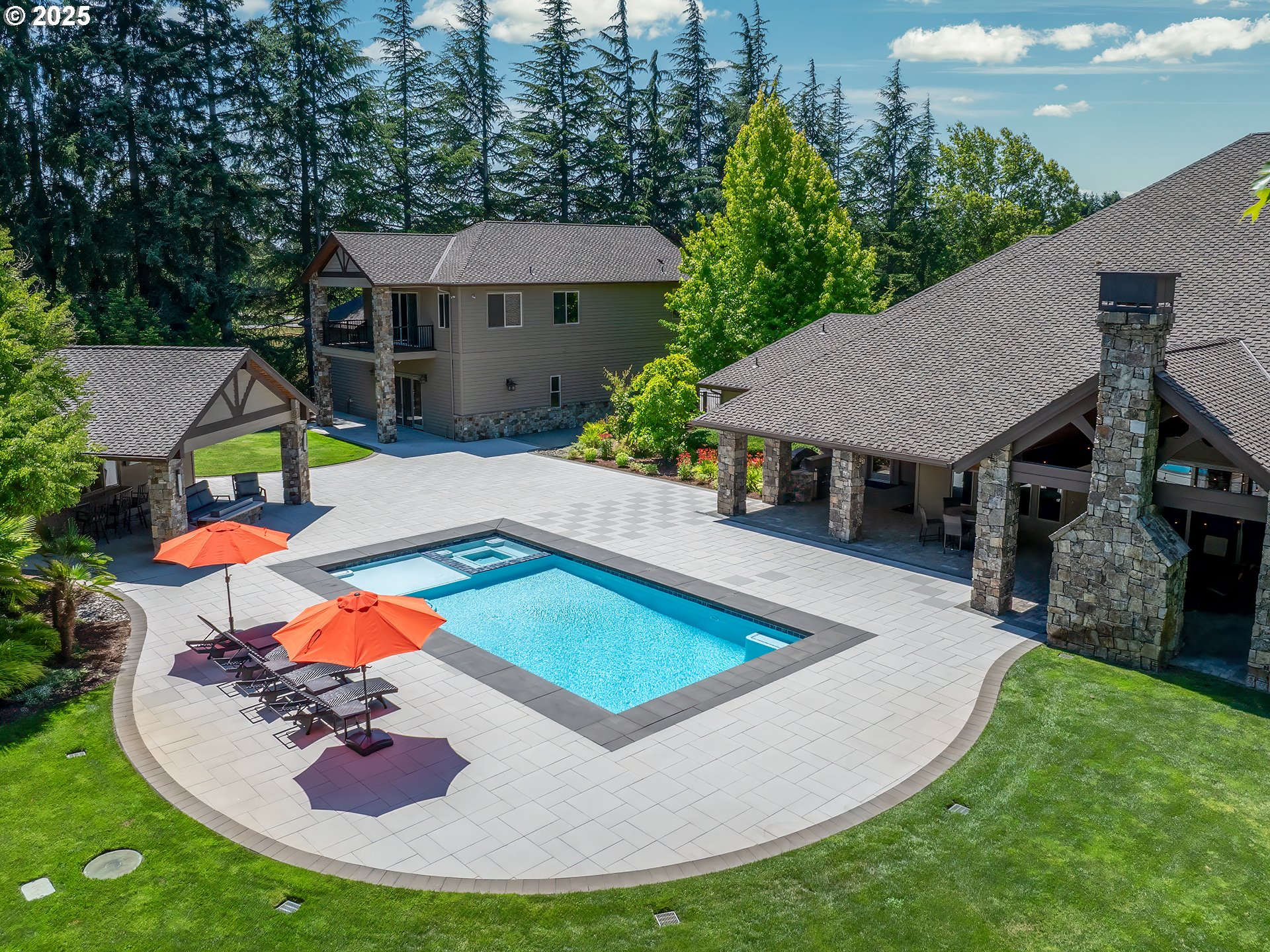15215 NW FAIR ACRES DR