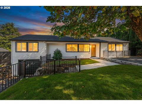 142 NE 128TH AVE Portland OR 97230