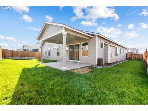 A home in Hermiston