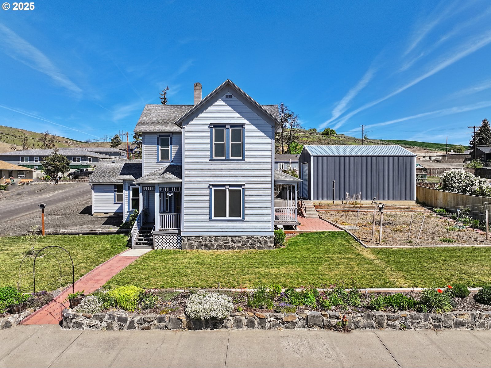 Listing image 1