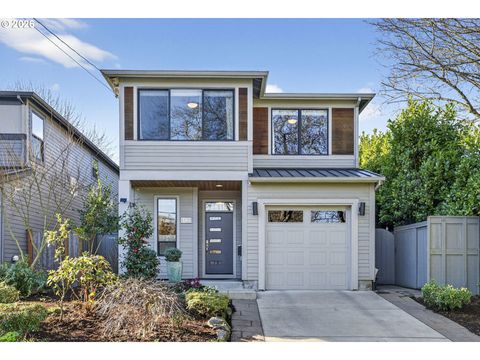 6123 NE 34TH AVE Portland OR 97211