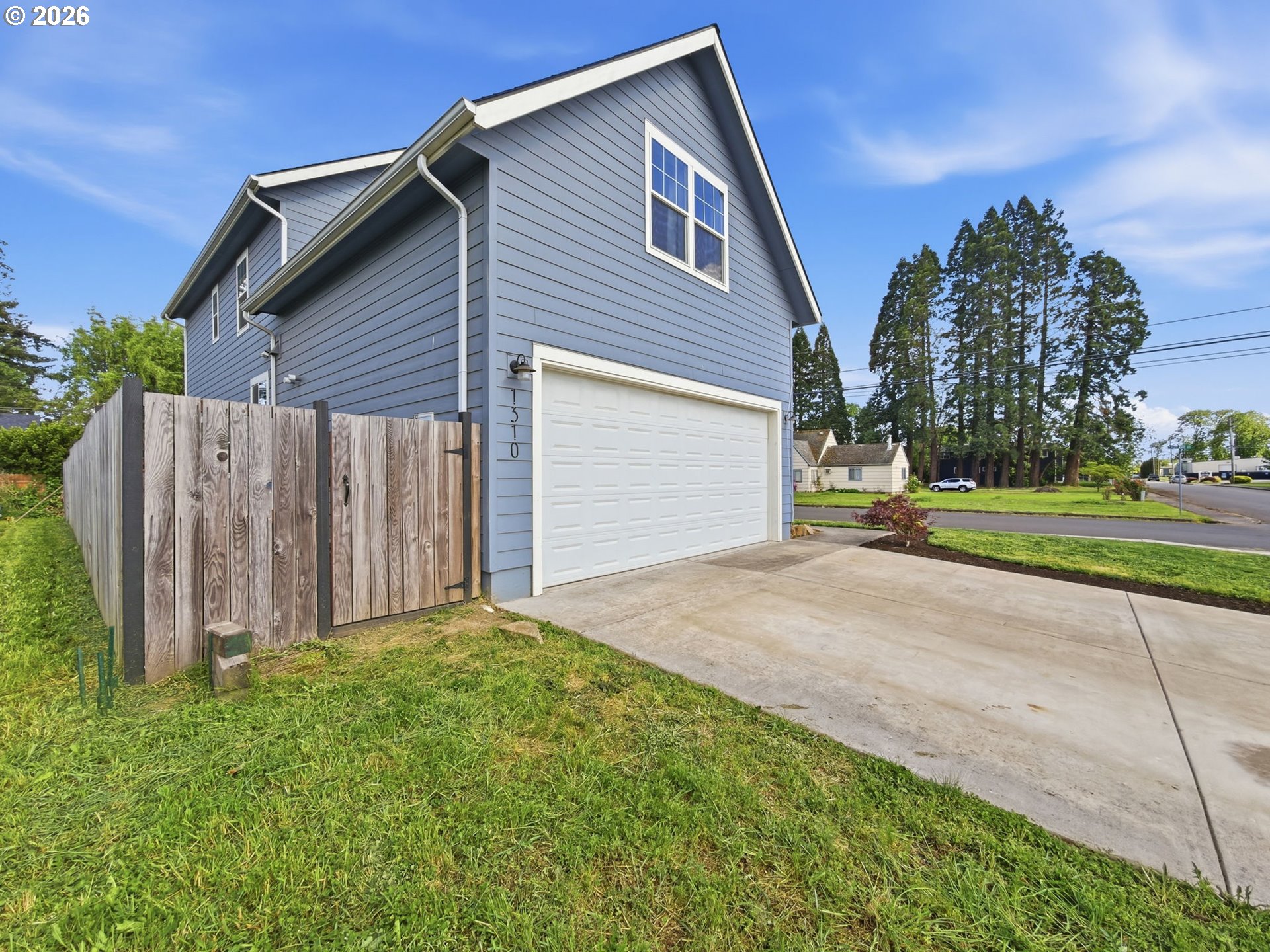 1310 ELM ST