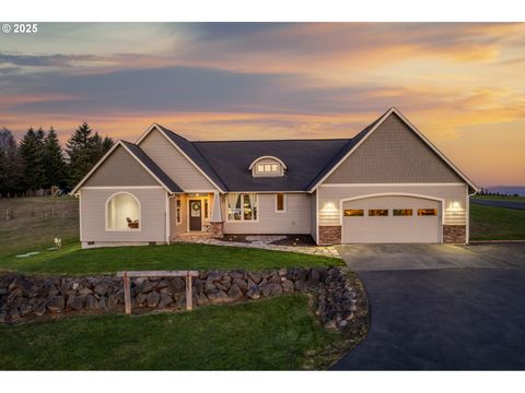 111 BREEZEWAY DR Longview WA 98632