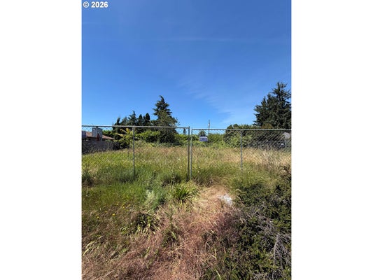 2639 NE 122ND AVE, PORTLAND, OR 97230 - Image d32c4ef746f3e8357691d6ec00a1b7b1/522540077