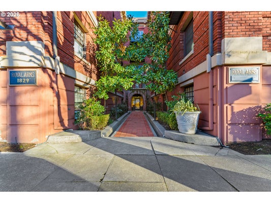 1829 NW LOVEJOY ST UNIT 313, PORTLAND, OR 97209 - Image d33559b5c4c1a97d11e166d5d95d4ff4/149343108