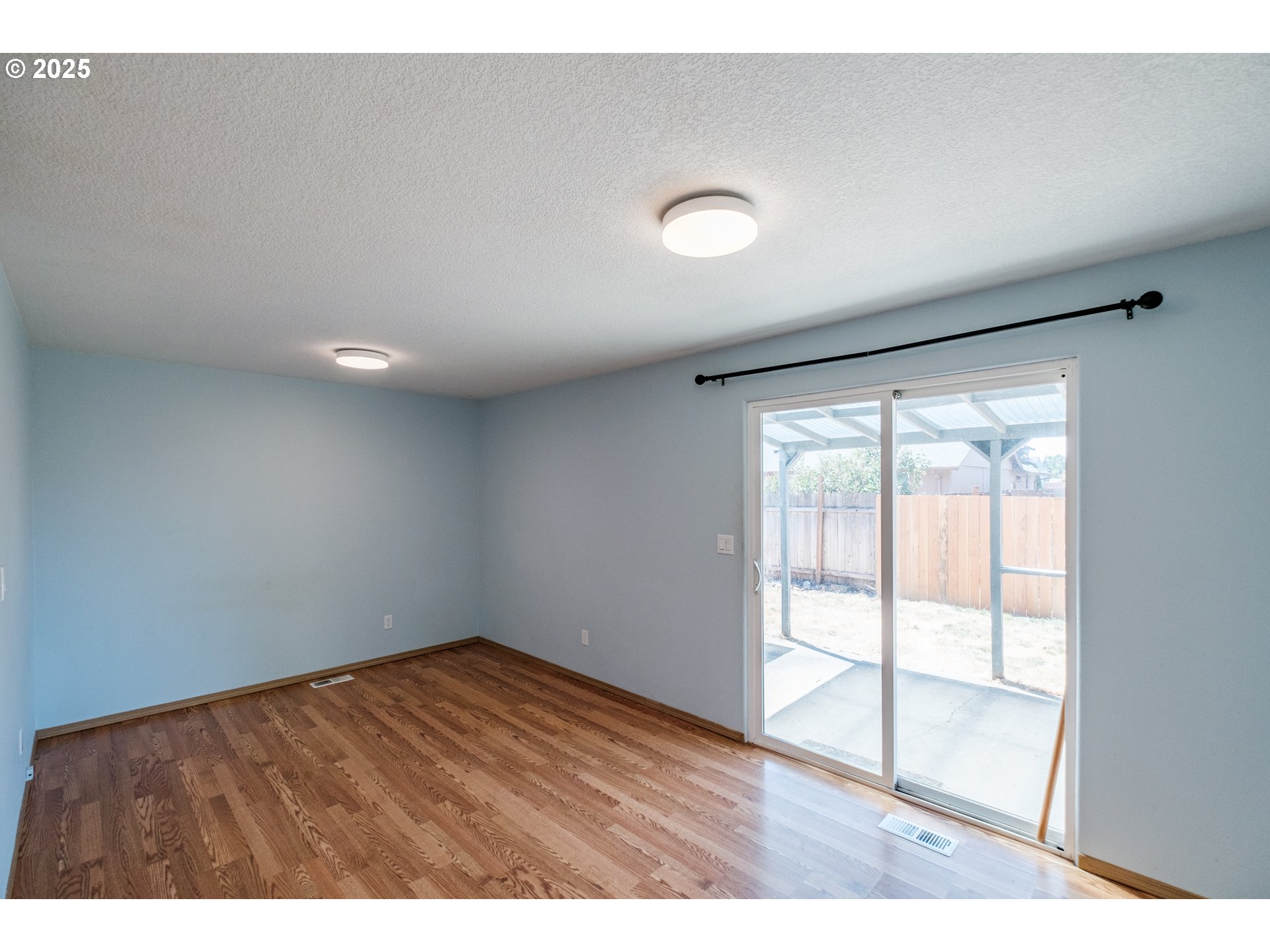 Lebanon, Oregon 97355, United States, 3 Bedrooms Bedrooms, ,3 BathroomsBathrooms,Residential,Active,177202