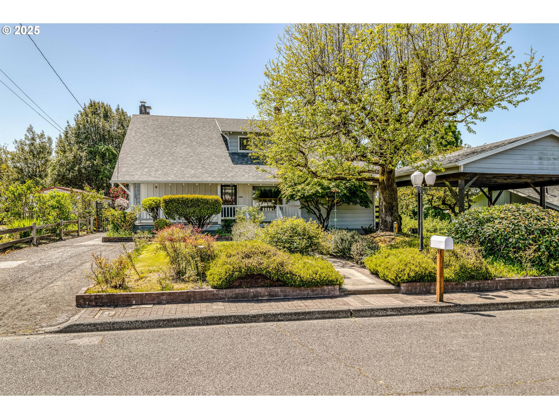 Listing image 6