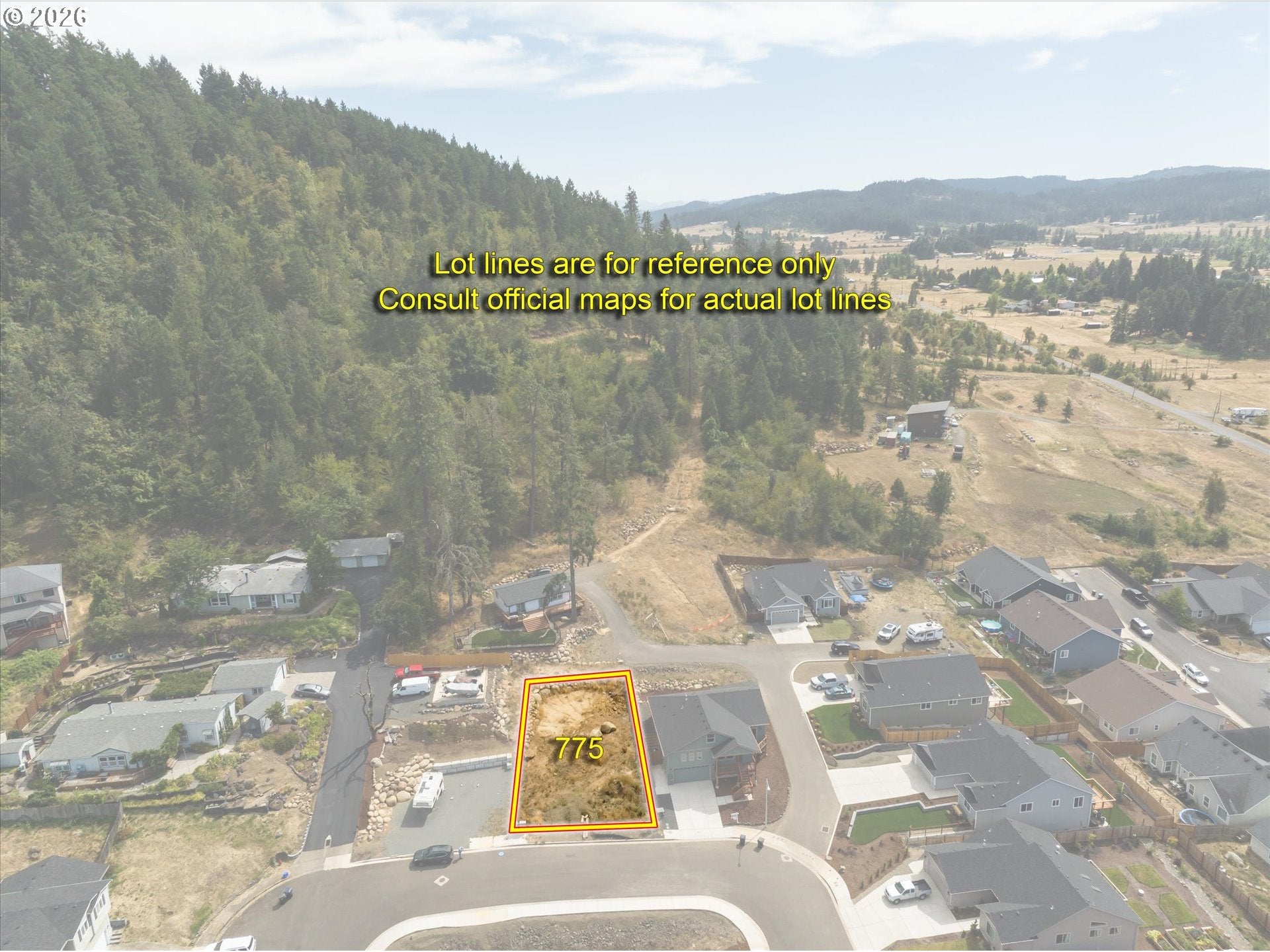 775 BOULDER LOOP