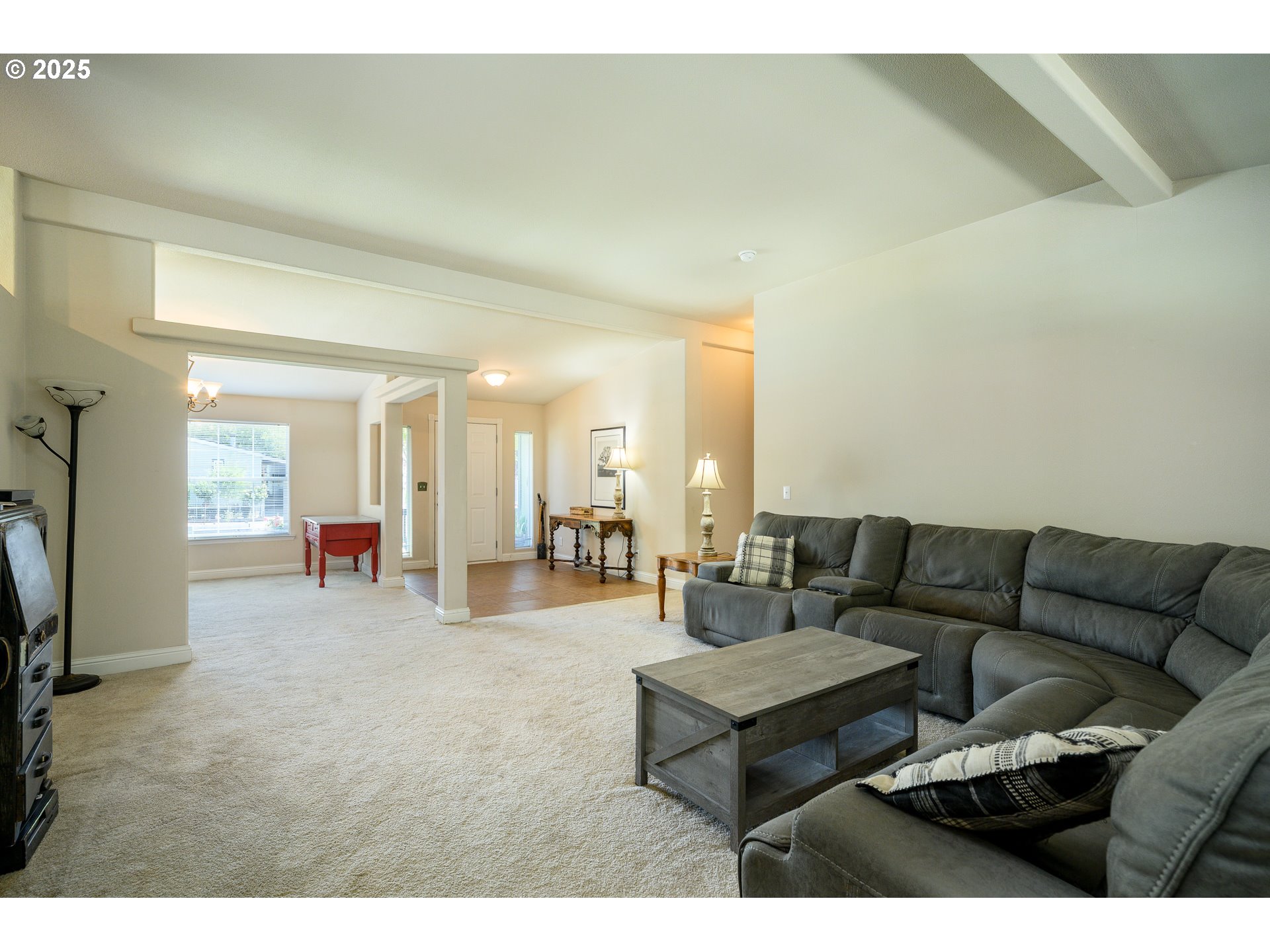 McMinnville, Oregon 97128, United States, 4 Bedrooms Bedrooms, ,3 BathroomsBathrooms,Residential,Active,192275