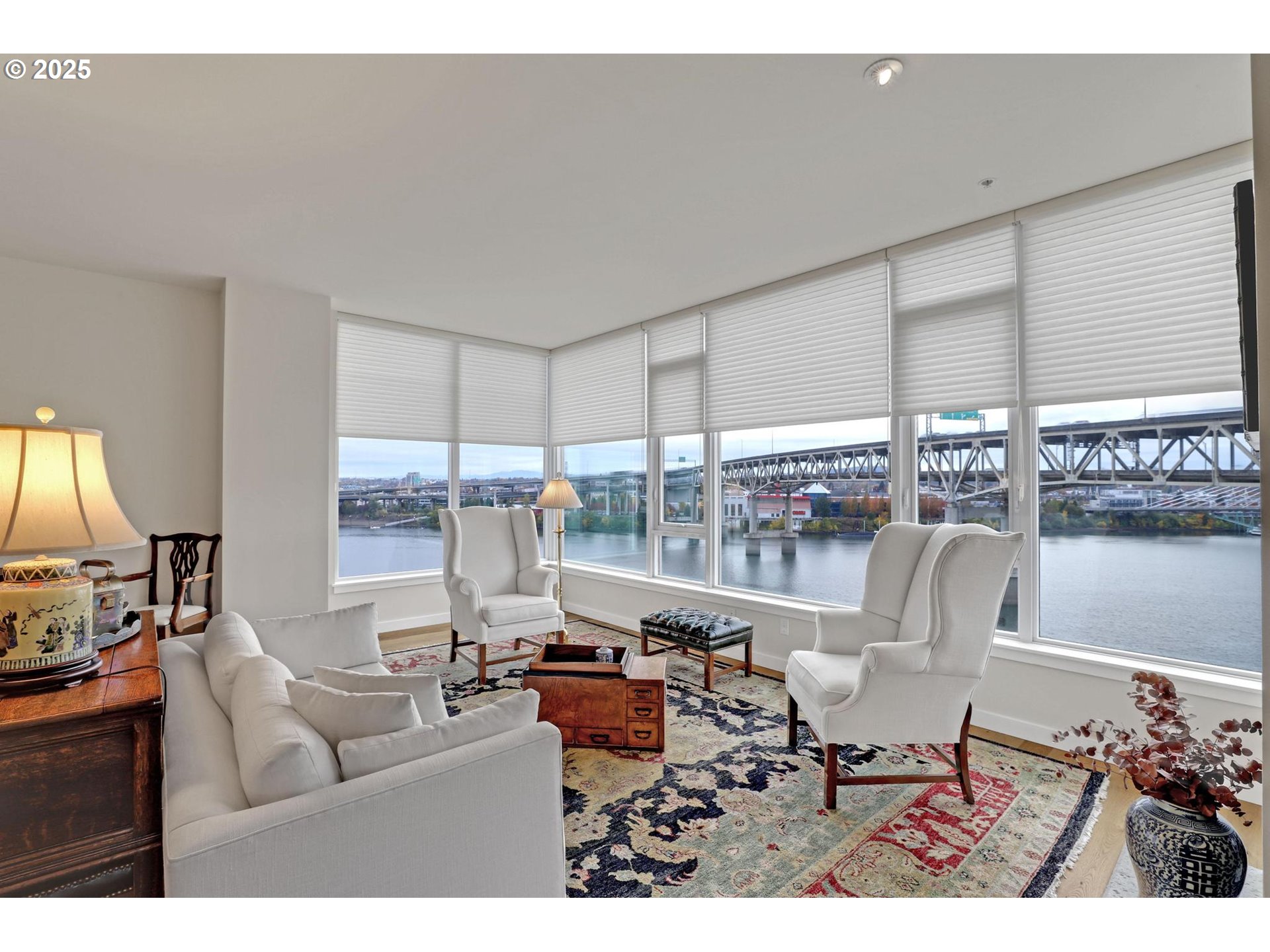 1920 S RIVER DR E 804