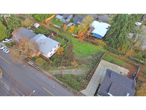 2279 City View ST Eugene OR 97401