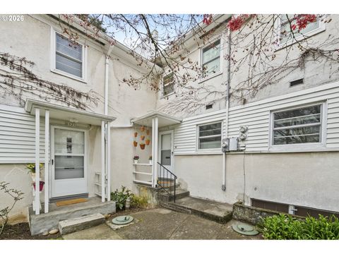 6923 NE BROADWAY Portland OR 97213