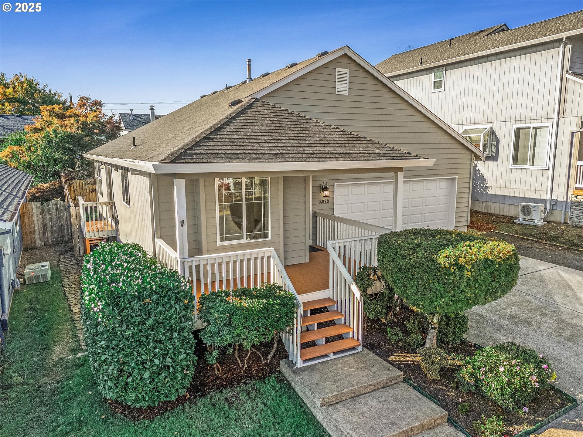 14029 SE SUMMERFIELD LOOP