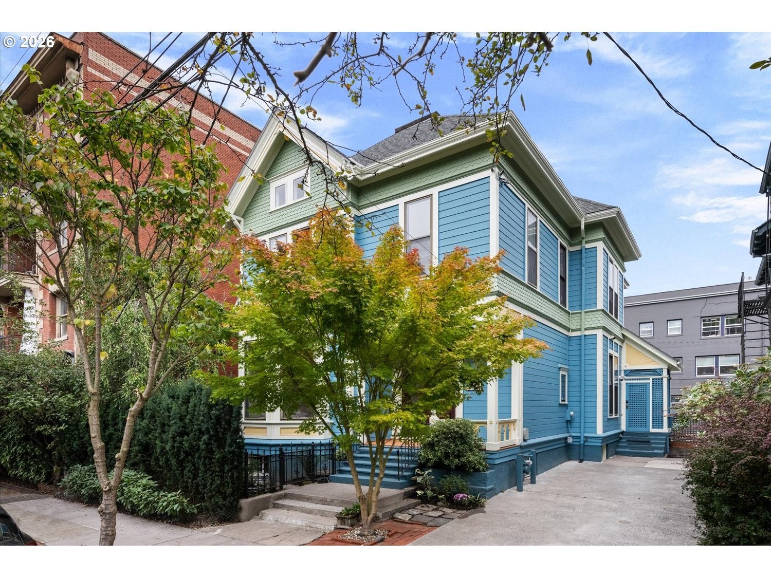 414 NW 22ND AVE