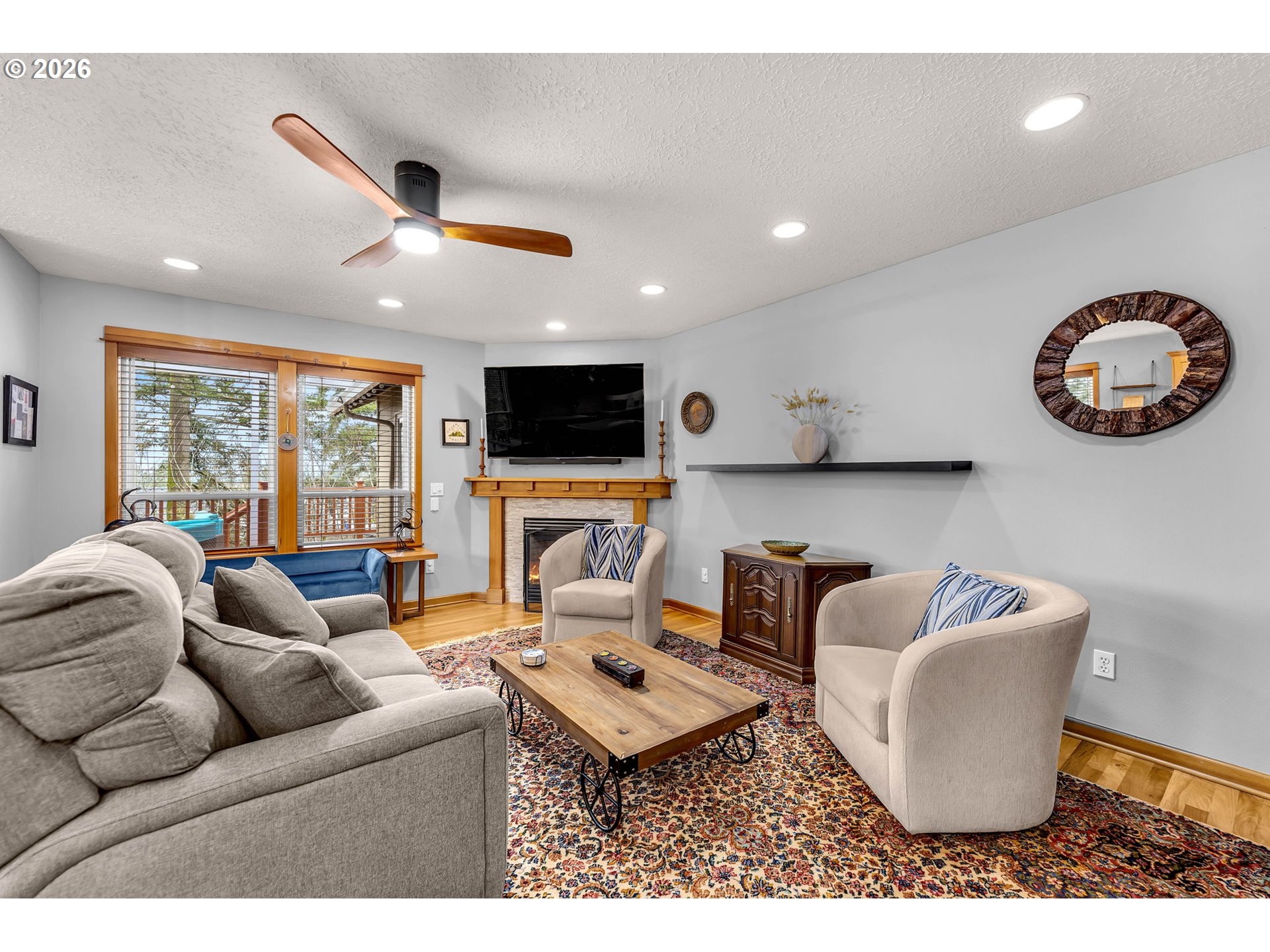 1261 SW BINFORD LAKE PKWY