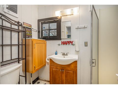 Tiny photo for 49091 Salt Creek Rd, Oakridge, OR 97463 (MLS # 465167552)