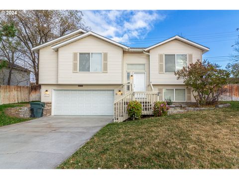 A home in Hermiston