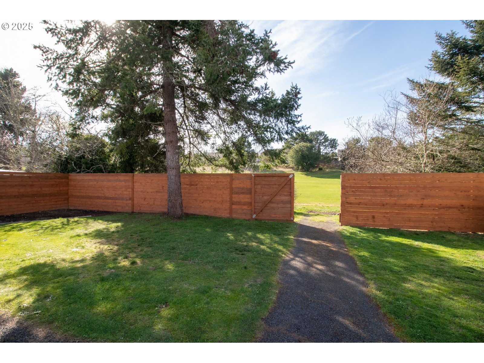 Florence, Oregon 97439, United States, 3 Bedrooms Bedrooms, ,2 BathroomsBathrooms,Residential,Active,78719