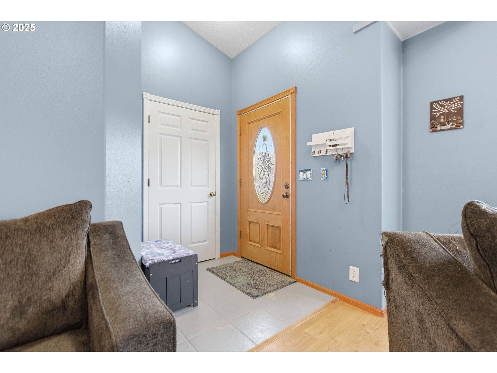 4635 SPRING MEADOW AVE