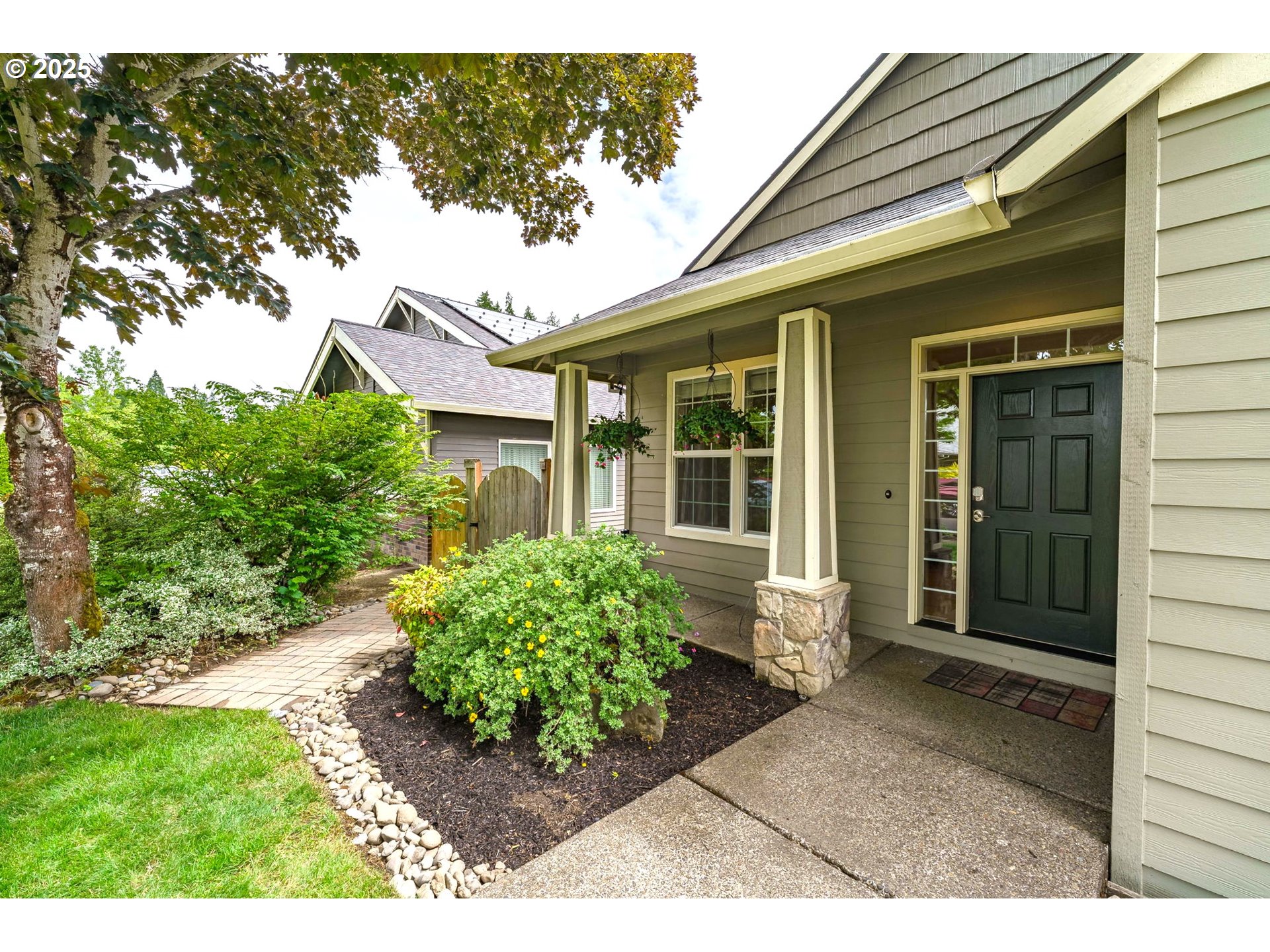 1216 SE 47TH ST