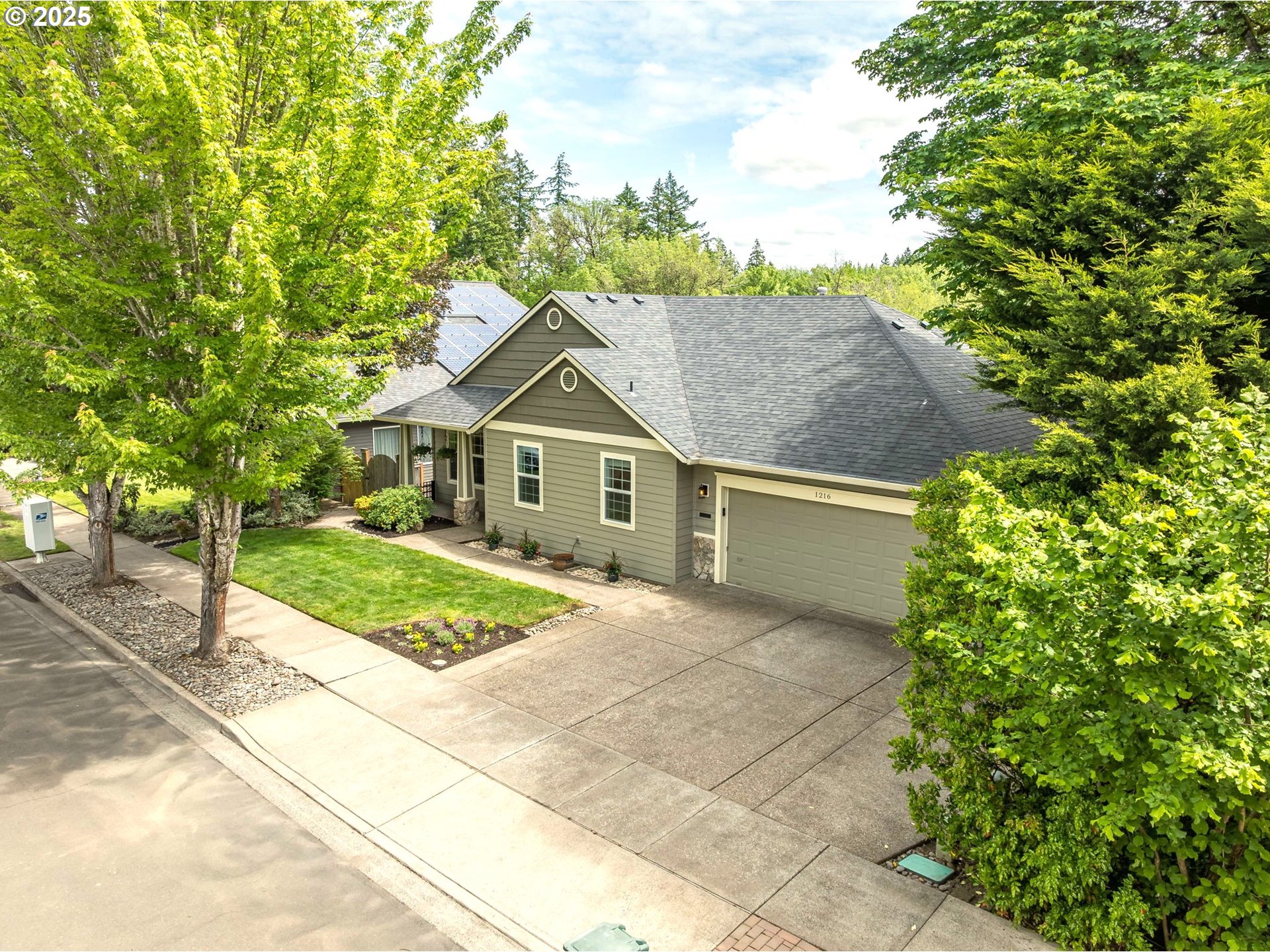 1216 SE 47TH ST
