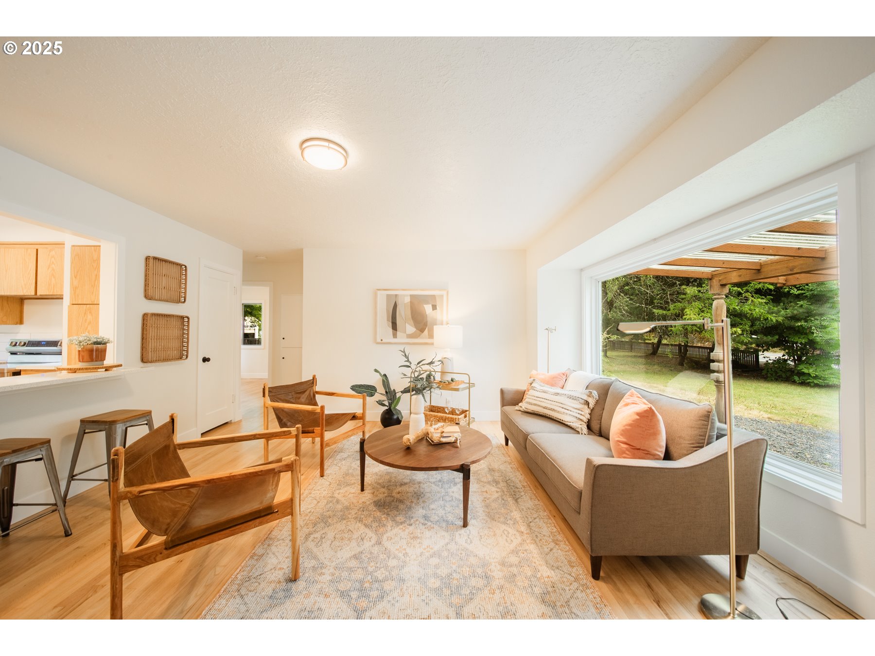 4239 SW GARDEN HOME RD