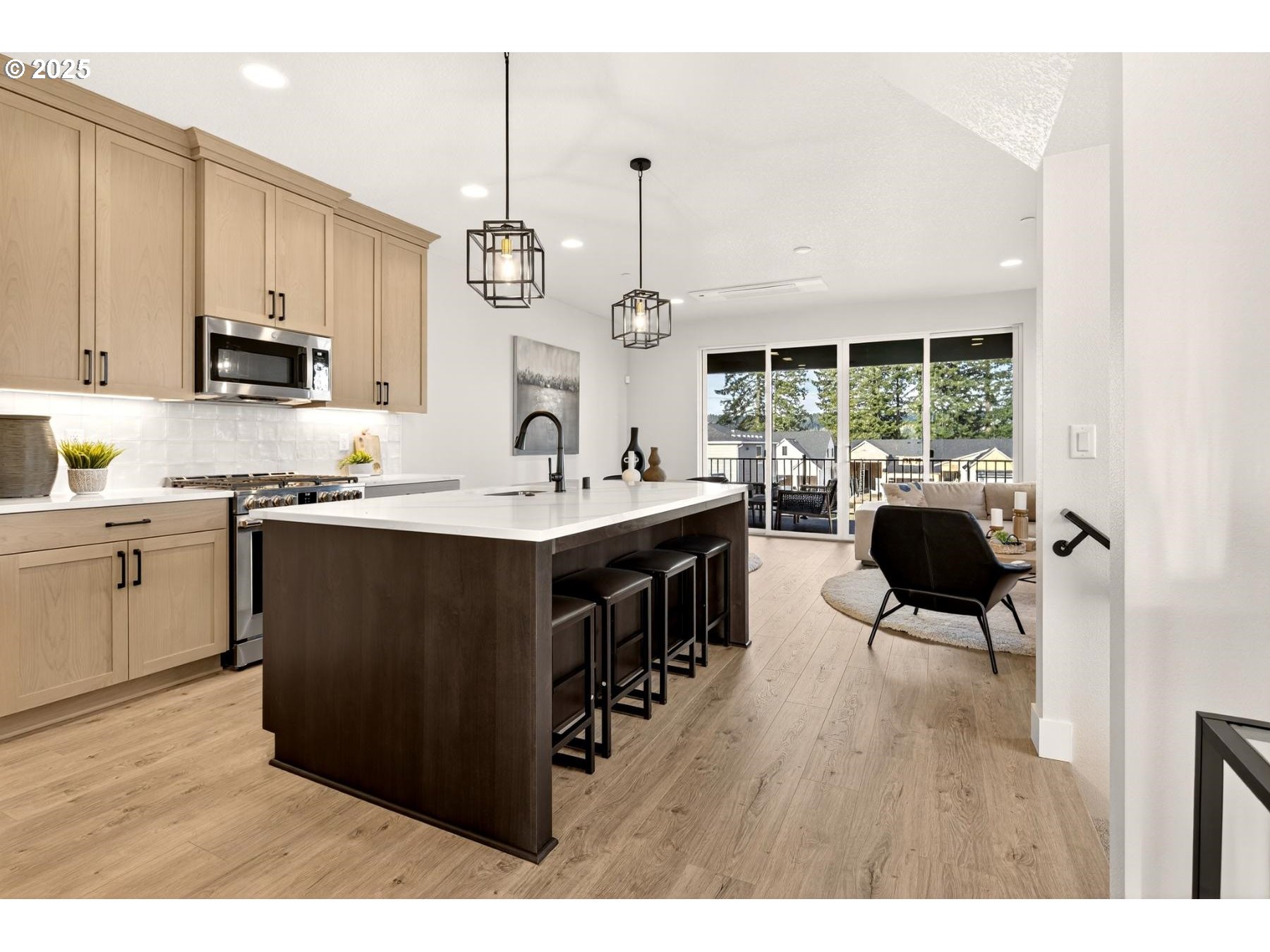 4701 NW CAMAS MEADOWS DR