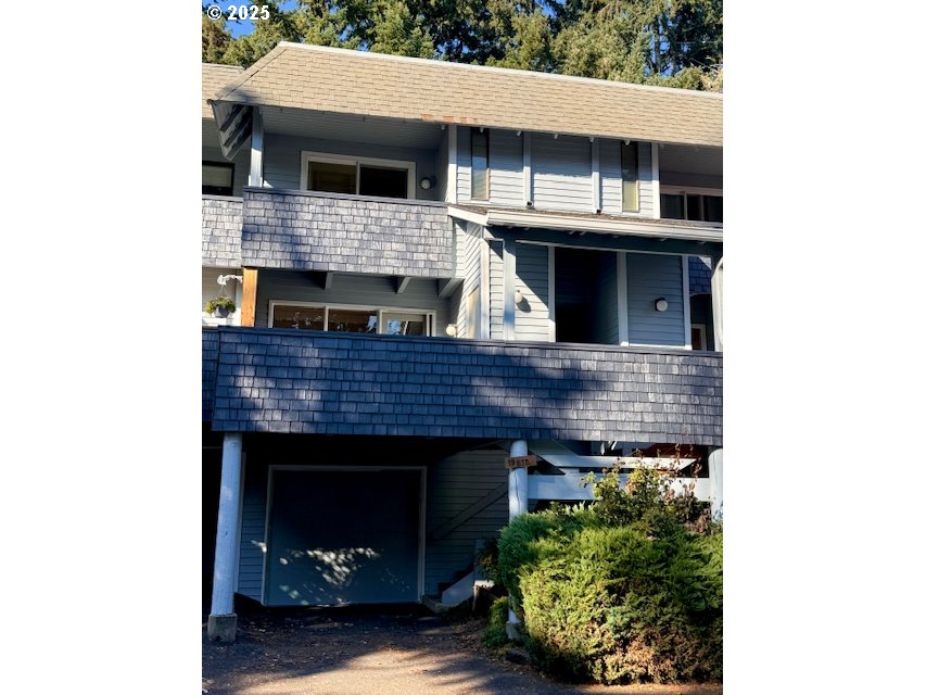 19675 NW QUAIL HOLLOW DR
