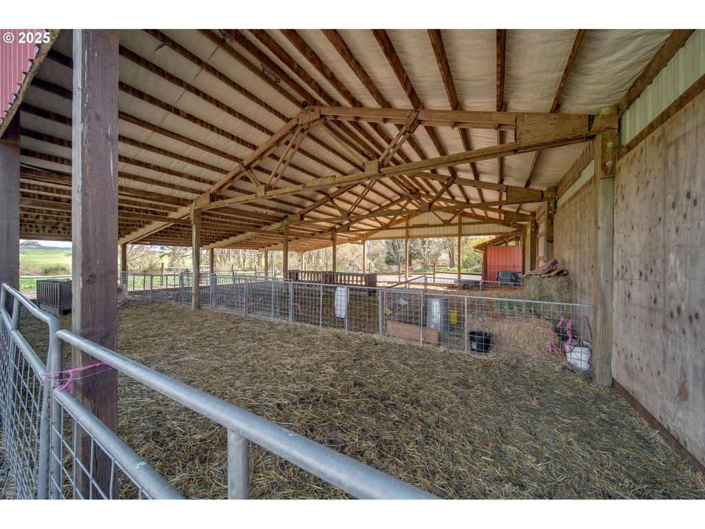 listing image 42