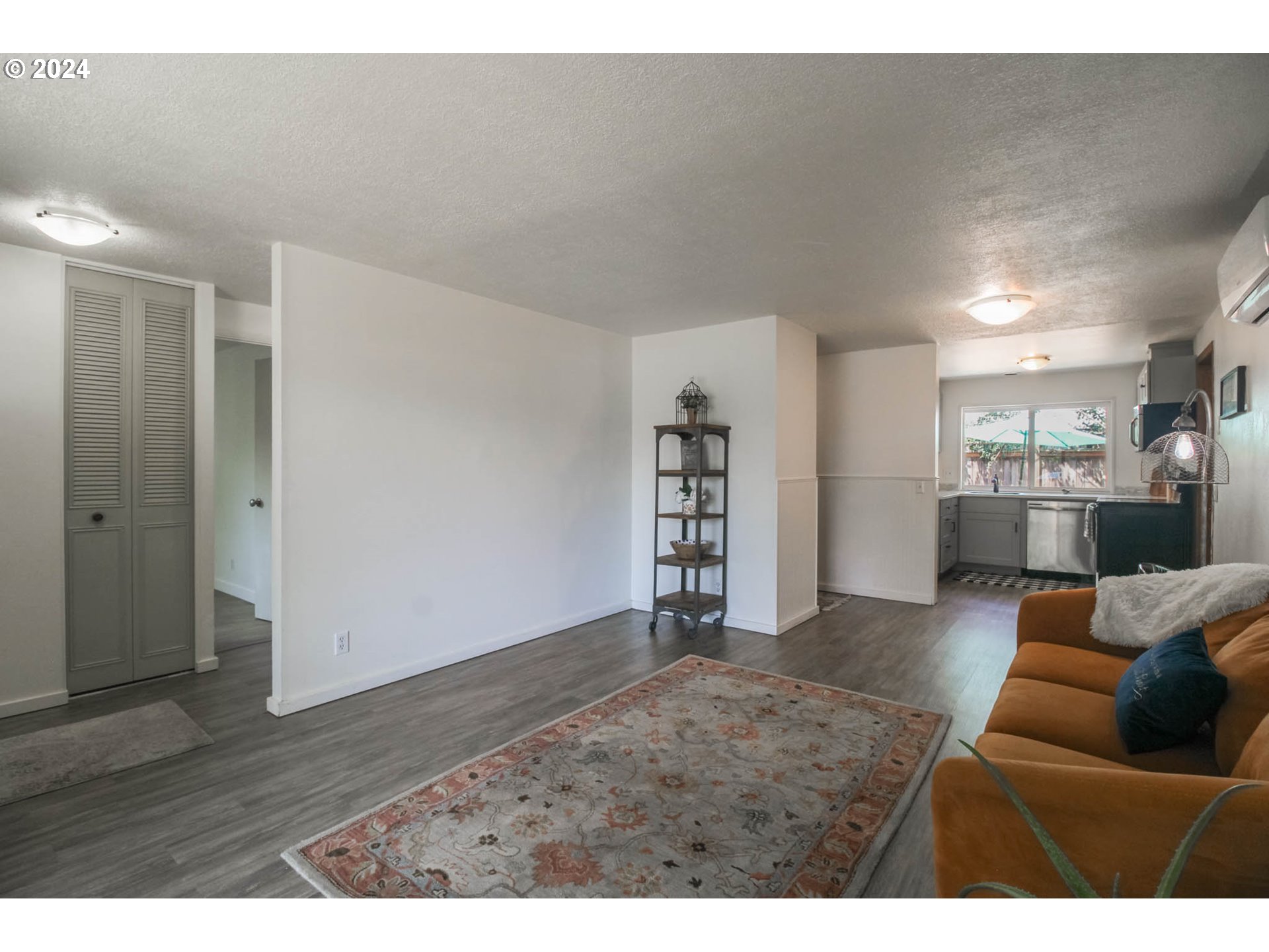 1185 BROCKTON PL