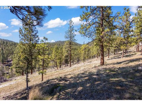 A home in Prineville