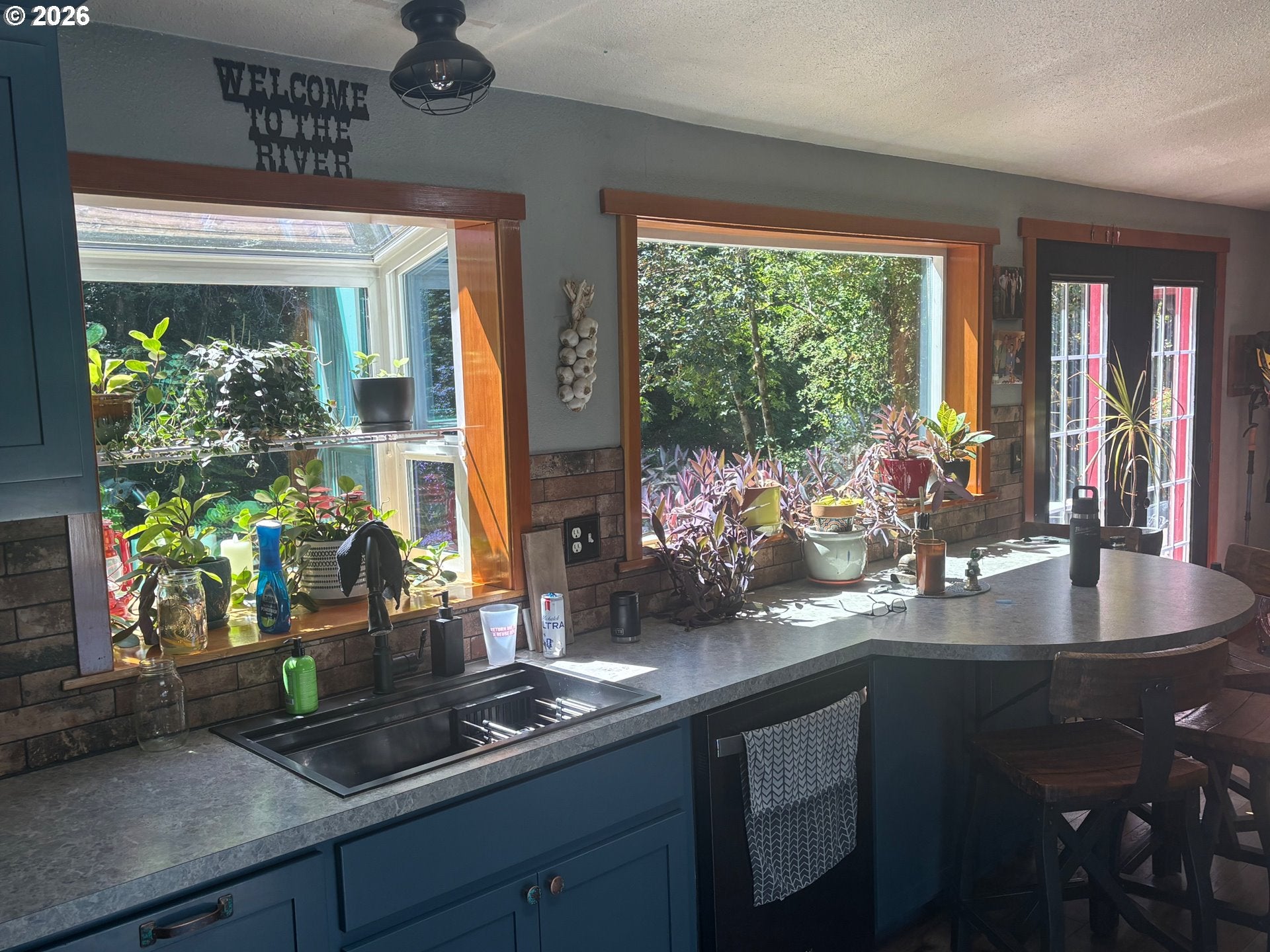 11111 LITTLE RIVER RD