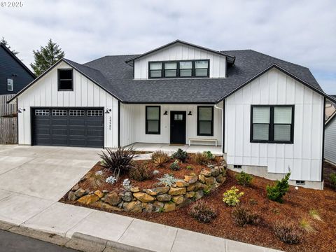 A home in Cloverdale