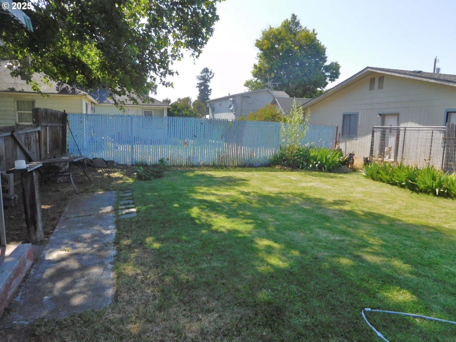 214 NW 5TH AVE