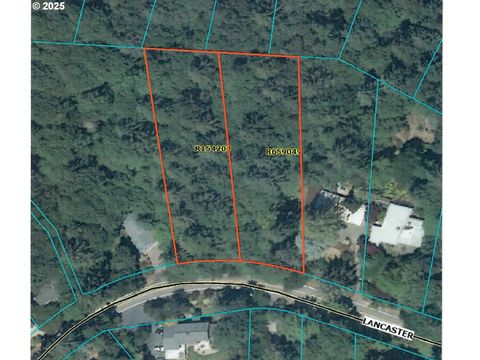 Photo of SW Lancaster Rd, Portland, OR 97219 (MLS # 722439051)