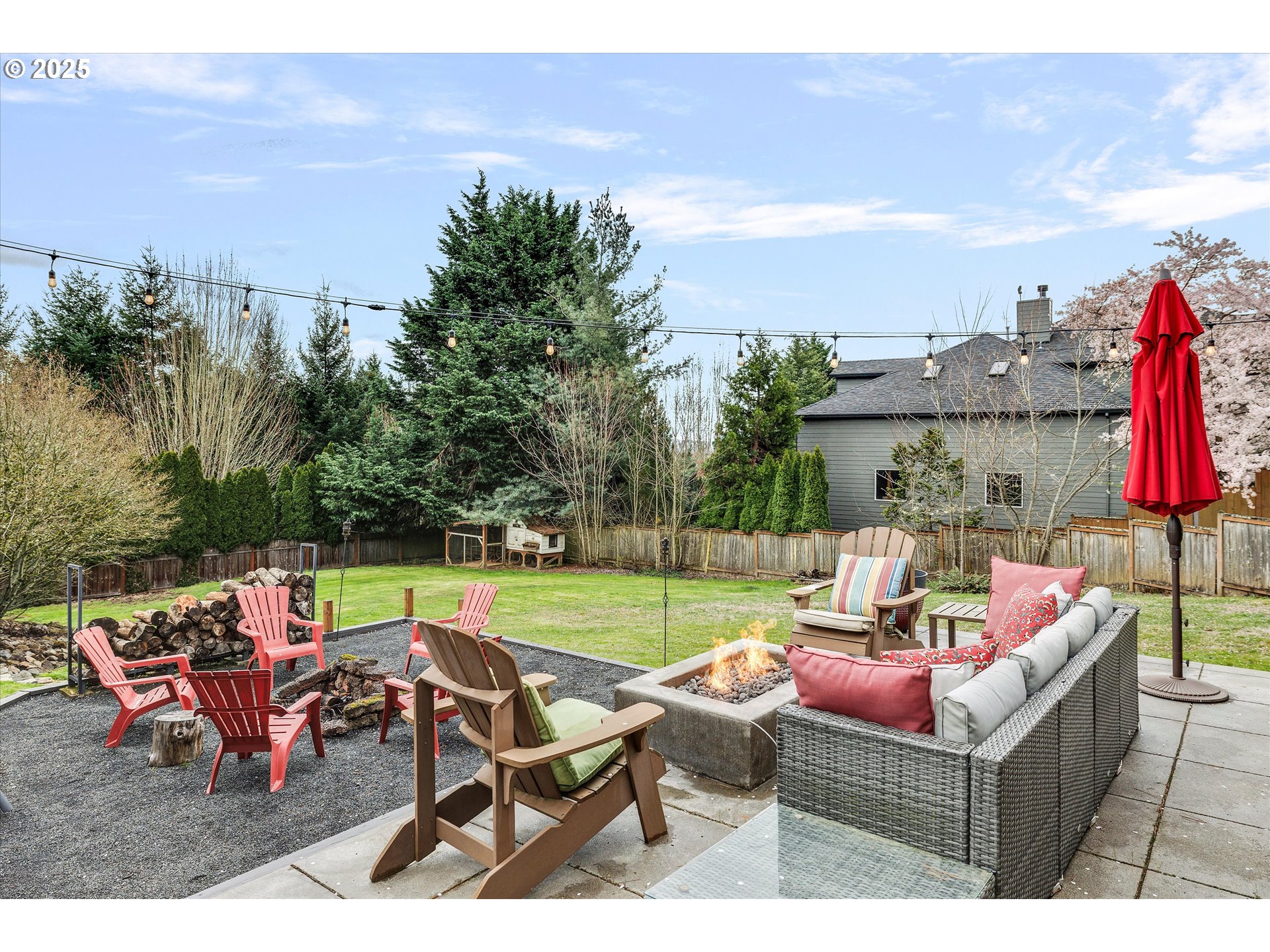 Tigard, Oregon 97224, United States, 3 Bedrooms Bedrooms, ,2 BathroomsBathrooms,Residential,Pending,102399