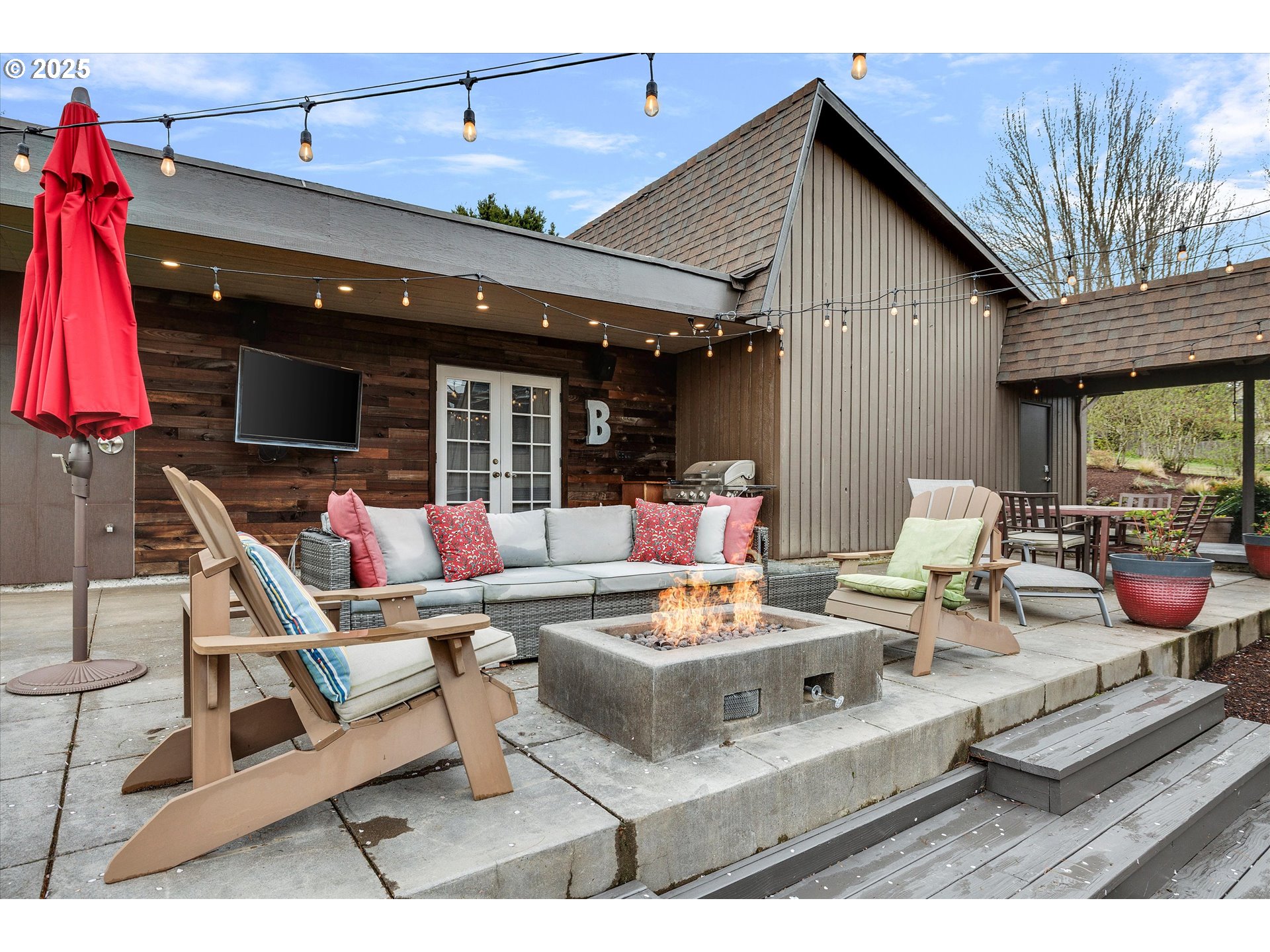 Tigard, Oregon 97224, United States, 3 Bedrooms Bedrooms, ,2 BathroomsBathrooms,Residential,Pending,102399